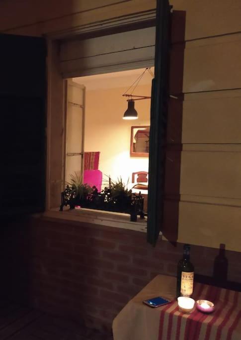 Vintage Studio Apartment, Garden And Free Parking ブダペスト エクステリア 写真