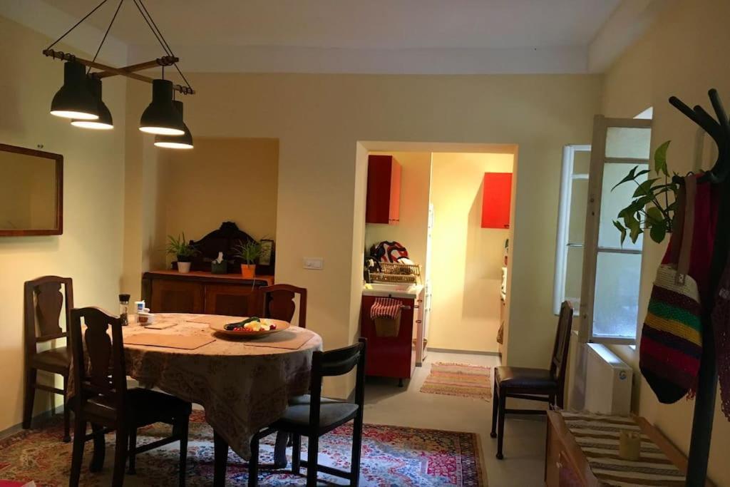 Vintage Studio Apartment, Garden And Free Parking ブダペスト エクステリア 写真